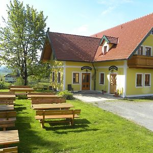 Вилла Gaestehaus Lisa Дойчландсберг Exterior photo