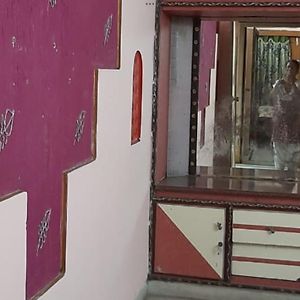 Апартаменты Sree Satya Nivas Opp. Sbi Srinagar Vizag Вишакхапатнам Exterior photo