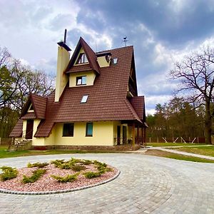 Отель Загородный комплекс MAYARIV Makariv Exterior photo