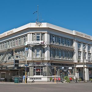 The Grand Hotel Wanganui Уонгануи Exterior photo