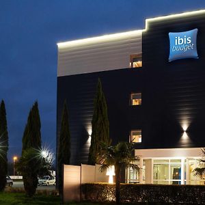 Отель Ibis Budget Ancenis Mesanger Exterior photo