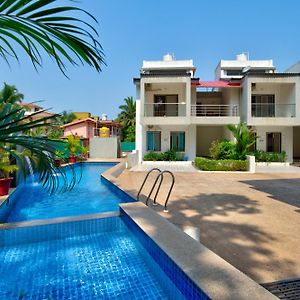 Luxury 3Bhk Villa With Swimming Pool In Кандолим Exterior photo