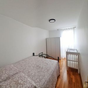 Апартаменты Chambre A 20 Min De Paris Crosne Exterior photo