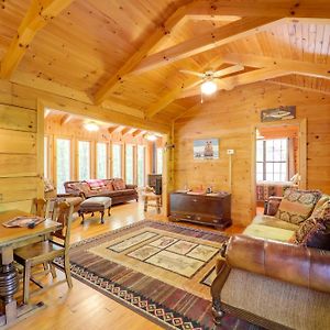 Вилла Secluded Marion Cabin With Private Hot Tub And Grill Exterior photo