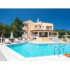 Villa Roula With Private Pool Марати Exterior photo