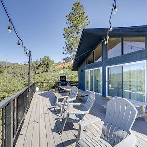 Вилла Pine Cabin With Large Deck And Scenic Mountain Views! Exterior photo