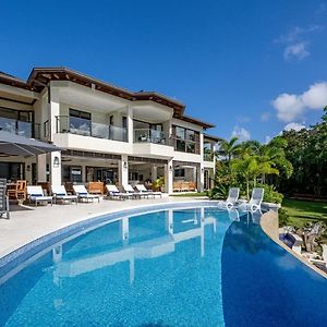 Glamorous 7 Bedroom Villa With Private Pool Дискавери-Бэй Exterior photo