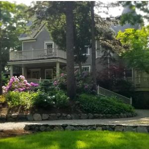 Harvard House-The Gathering Place Уолтем Exterior photo