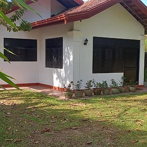 Vibe Ceylon Home Stay Матара Exterior photo