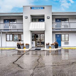 Americas Best Value Inn Бангор Exterior photo