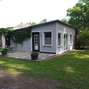 Вилла Gemuetlicher Ferienbungalow Mit Eigenem Ruderboot Crivitz Exterior photo