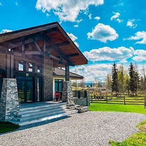 Отель Chalet Delut Сучава Exterior photo