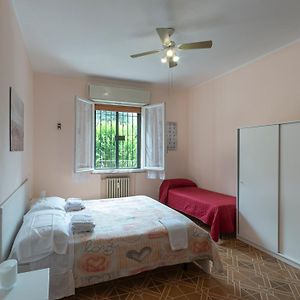 Fare Bnb Room Via Monte 14 Реджонель-Эмилия Exterior photo