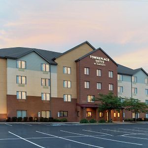 Towneplace Suites By Marriott Эри Exterior photo