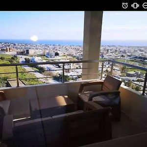 Appartement Dans Une Belle Residence A Bizerte Superbe Vue Exterior photo