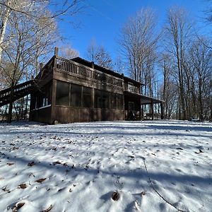 Rock Stalls Lodge Hocking Hills Логан Exterior photo