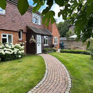 Вилла Northdown Escapes Hollingbourne Exterior photo