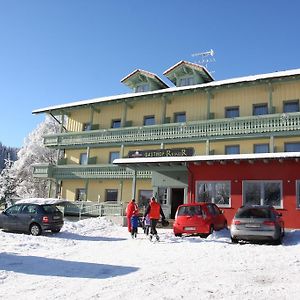 Отель Gasthof Reiner Санкт-Энгльмар Exterior photo