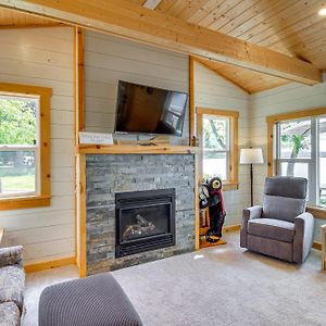 Вилла Lake Hubert Cabin With Private Deck And Boat Dock Nisswa Exterior photo