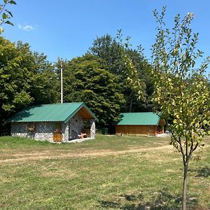 Cottages Serdar Мойковац Exterior photo