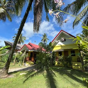 Paasaw Living Siargao Garden-View Bungalows With Beach Access Генерал-Луна Exterior photo