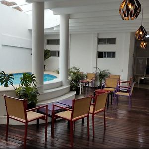 Отель Hostal Del Mar Плая-дель-Кармен Exterior photo