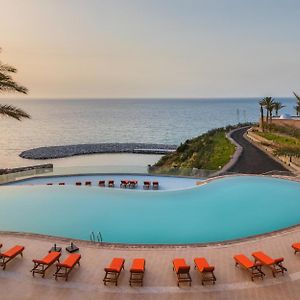 Отель Royal Tulip Korbous Bay Thalasso & Springs (Adults Only) Qorbu Exterior photo