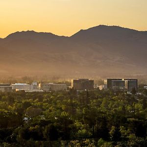 Отель Walnut Creek Marriott Exterior photo