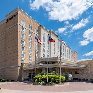 Отель Macon Marriott City Center Exterior photo