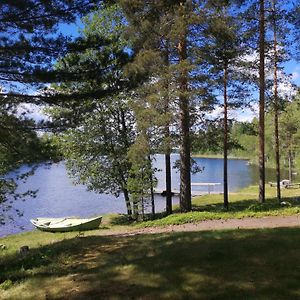 Вилла Rock And Lake Harjunmaa Exterior photo