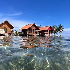 Апарт отель Isla Guarsidub San Blas Cabana Sobre El Mar Плайон-Чико Exterior photo