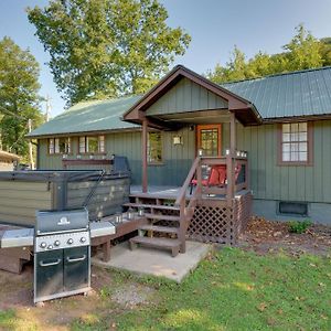 Вилла Hillsgrove Cabin With Private Hot Tub And Fireplace! Exterior photo