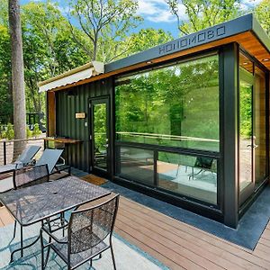 Вилла Modern Riverside Cabin W Hot Tub Fire Pit Kayaks Rileyville Exterior photo