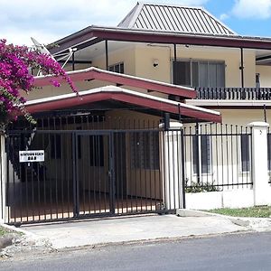 Bed and Breakfast Newtown Beach Bed And Bath Нанди Exterior photo