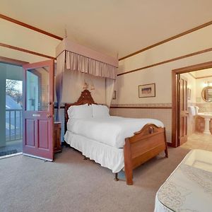 Отель Romantic Victorian Getaway The Fox Sutter Creek Exterior photo