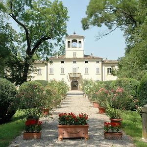 Вилла Casa Nella Campagna Parmigiana. Ponte Taro Exterior photo