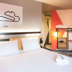 Отель Ibis Styles Bale-Mulhouse Aeroport Блоцхейм Exterior photo