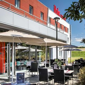 Отель Ibis Saint-Genis-Pouilly Geneve Exterior photo