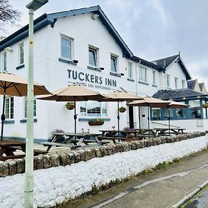 Tuckers Inn Инвергордон Exterior photo