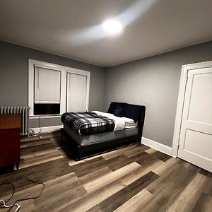 Myrtle Private Room In Shared Apartment - Хартфорд Exterior photo