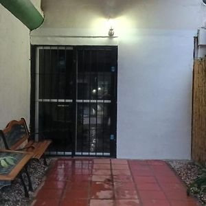 Отель Hostal Pino Alto Эль-Пинар Exterior photo