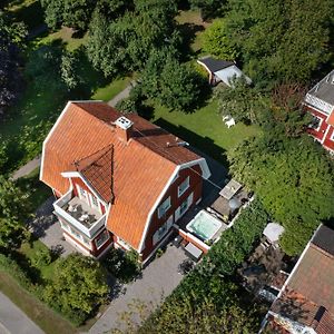 Villa Gamla Enskede Стокгольм Exterior photo