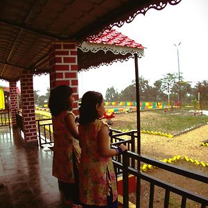 Aajadhya Kothi Hills Resort Baghmundi Exterior photo