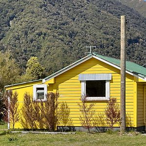 Вилла Rustic, Basic Cosy Alpine Hut, In The Middle Of The Mountains Otira Exterior photo