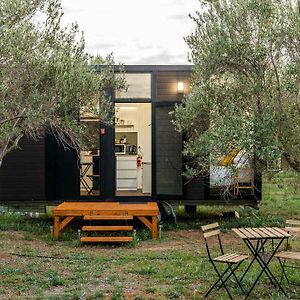 Вилла Olive Grove Retreat 3 By Tiny Away Lake Boga Exterior photo