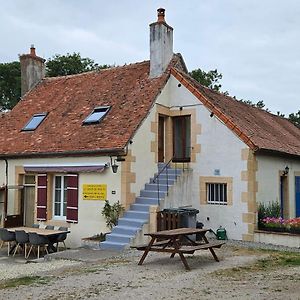 Апартаменты Le Coeur Du Moulin Saint-Aubin-le-Monial Exterior photo