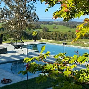 Отель Wake Up To Stunning Views - Luxury Summer Escape By Scotch Hill Truffle Farm Neerim South Exterior photo