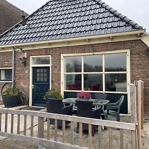 Апартаменты Fijne Woning Op Hippische Accommodatie Aan De Rand Van Доккум Exterior photo