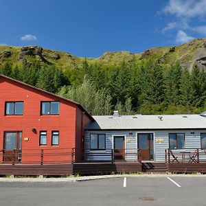 Klausturhof Guesthouse Киркьюбайярклёйстюр Exterior photo