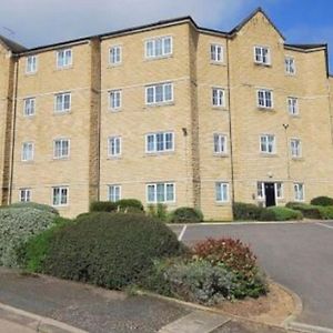 Апартаменты Calderview Mirfield Exterior photo